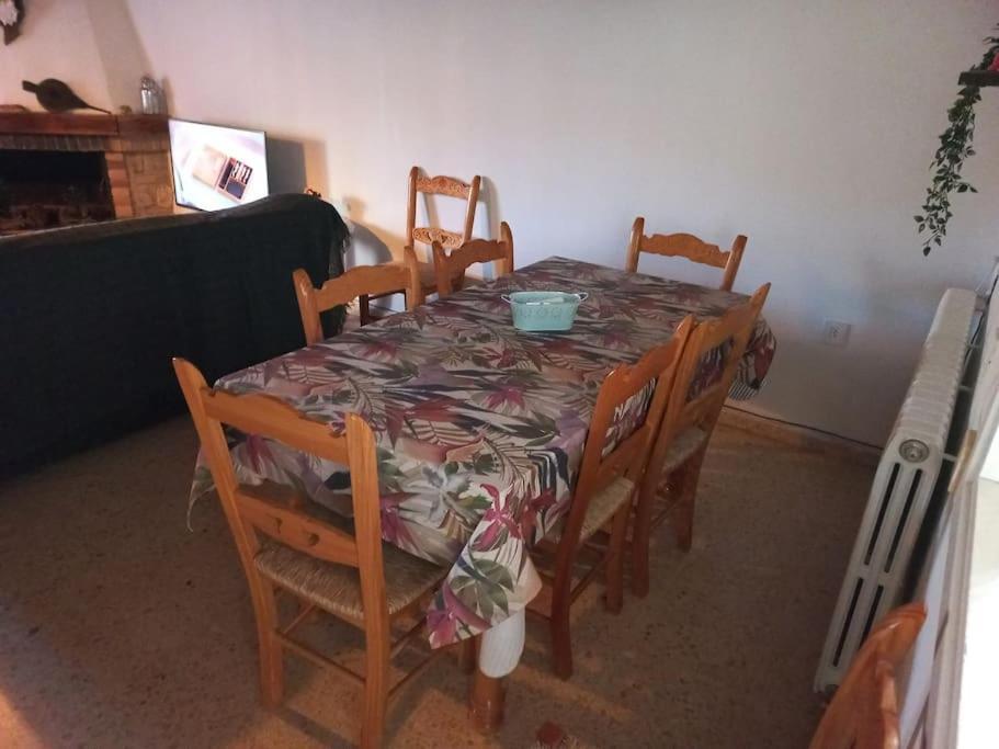 Casa Rural La Endrina Terriente Bagian luar foto